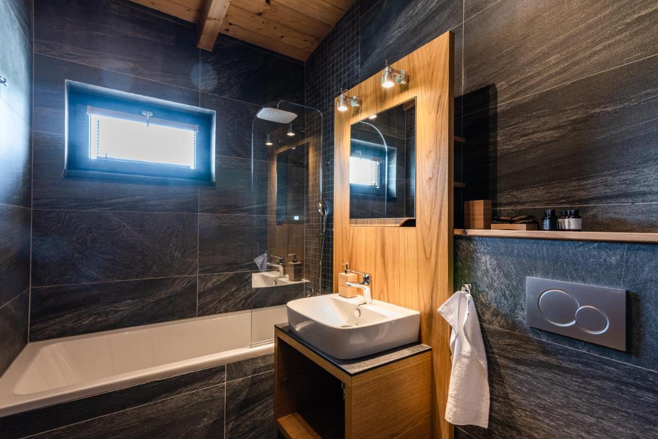 Marina Liptov Pri Liptovskej Mare Hotell Bobrovník Exteriör bild